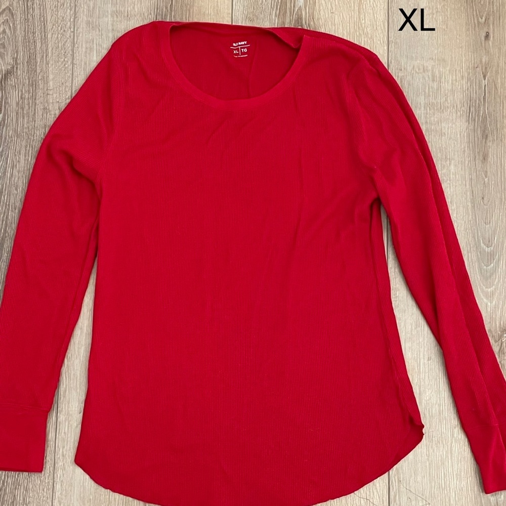 Old navy red long sleeve pajama top NWOT